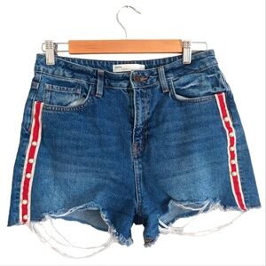 Zara Pearl Studded Denim High Rise Cut Off Raw Hem Shorts Size 28